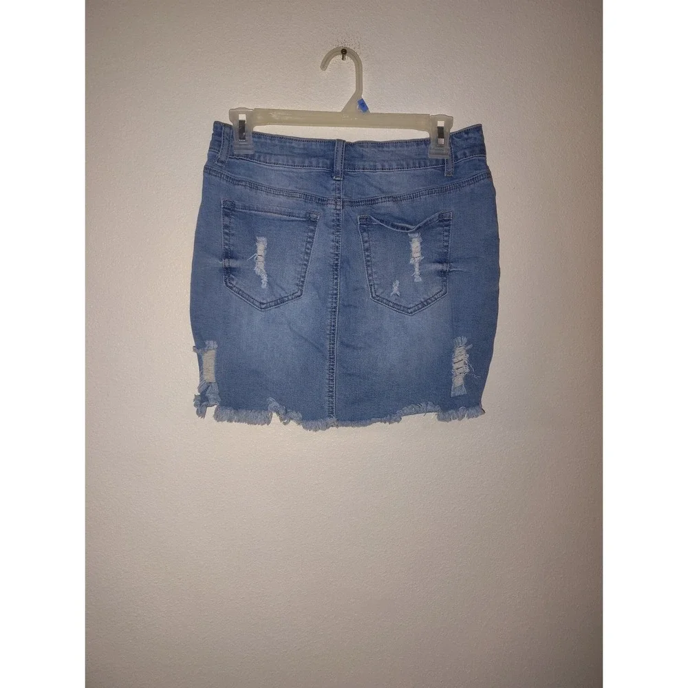 Wax Jean Los Angeles Distressed Denim Mini Skirt‎ Medium Wash Blue Size L